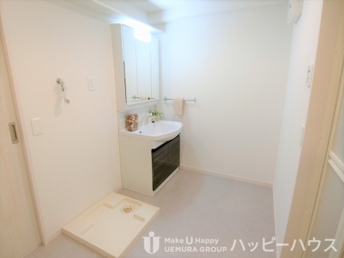 洗面設備　※参考画像のため、家具・備品は設置ございません。