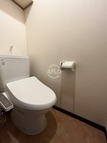 トイレ　アーバンフラッツ城東　トイレ