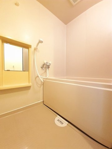 バス・シャワールーム　きれいなお風呂です