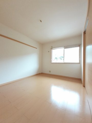 その他部屋・スペース　明るい色調の室内です