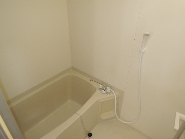 バス・シャワールーム　日々の暮らしに欠かせないお風呂です