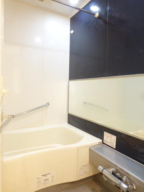 バス・シャワールーム　バス※別部屋参考写真