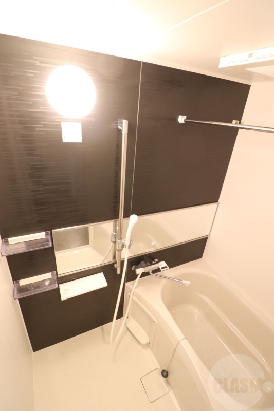 バス・シャワールーム　バスルーム