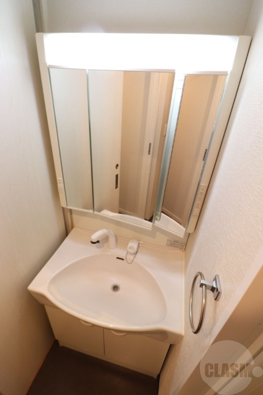 洗面設備　シャンプードレッサー