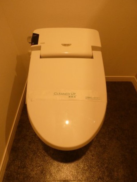 トイレ　別部屋参考写真