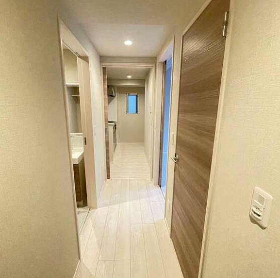 玄関　シンプルで使いやすい玄関です