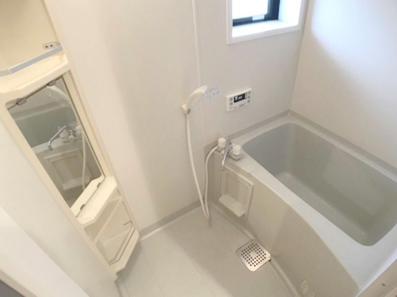 バス・シャワールーム　図面と現状に相違がある場合には現状を優先