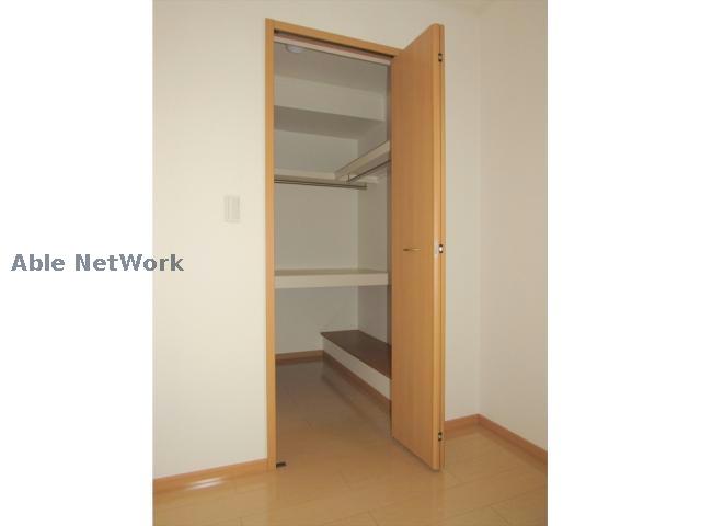 収納　類似タイプ