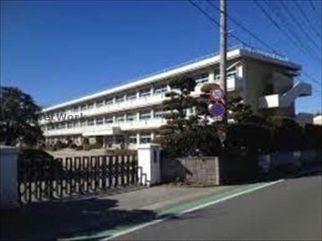 小学校　加須市立騎西小学校（小学校）まで905m