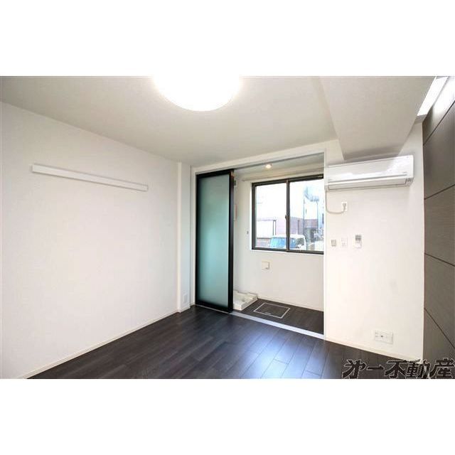 居室・リビング　洋室