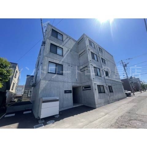 建物外観　詳細は、ウィンドワード中の島店までご相談下さい。