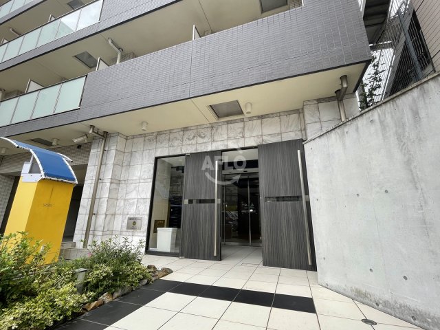 エントランス　レオンコンフォート新梅田II　エントランス