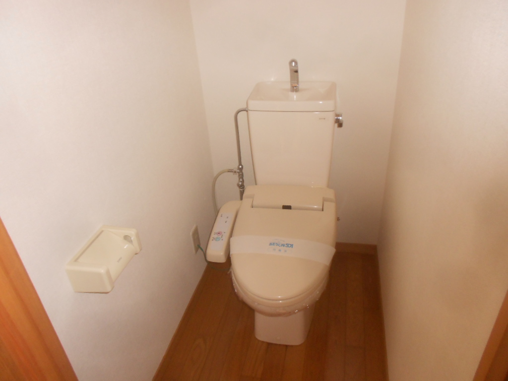 トイレ　反転タイプ