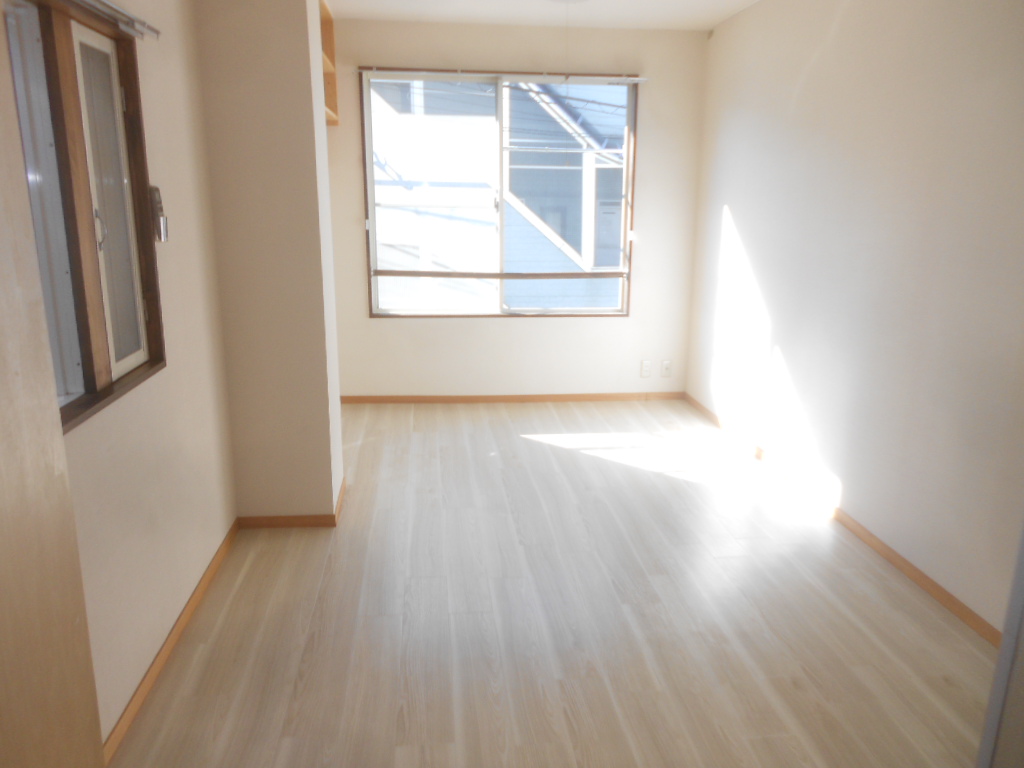 居室・リビング　反転タイプ　左側の窓はありません。