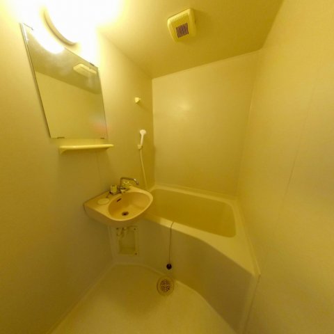 バス・シャワールーム　日々の暮らしに欠かせないお風呂です