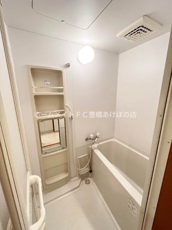 バス・シャワールーム　同型別部屋写真