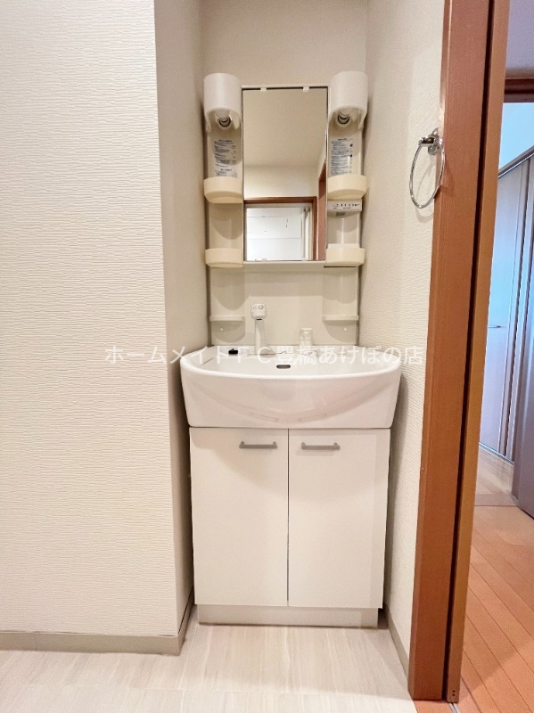 洗面設備　同型別部屋写真