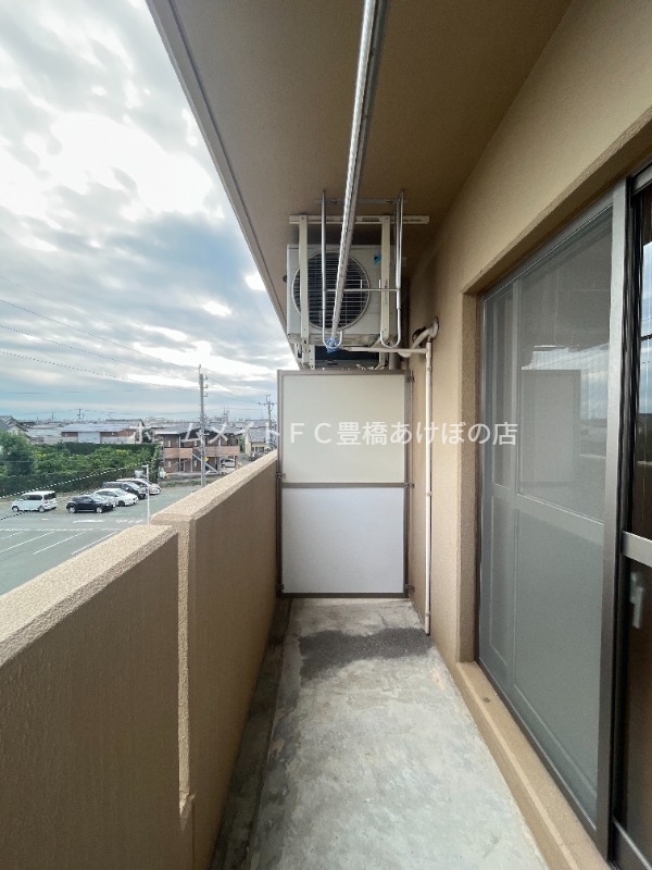 バルコニー　同型別部屋写真