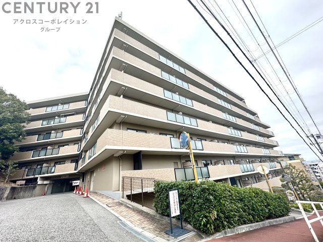 建物外観　オートロック付きで安心です！