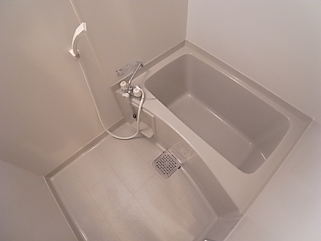 バス・シャワールーム　バスルーム