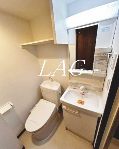 洗面設備　洗面台です。