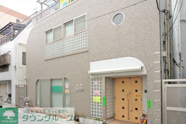 幼稚園・保育園　上野保育園（幼稚園・保育園）まで338m