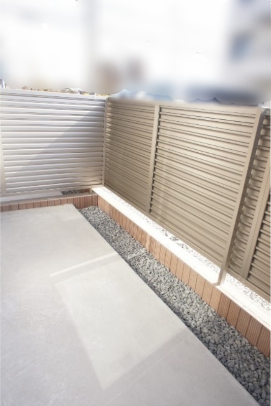 バルコニー　図面と現状に相違がある場合には現状を優先