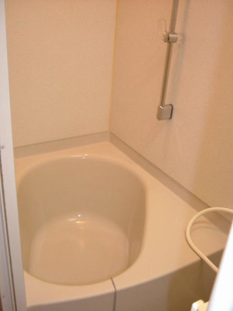 バス・シャワールーム　同タイプ別部屋の写真です。