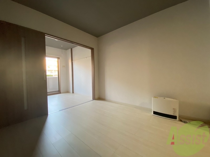 居室・リビング　広くてキレイなＬＤＫが広がっていて、充実した生活が送れそう。