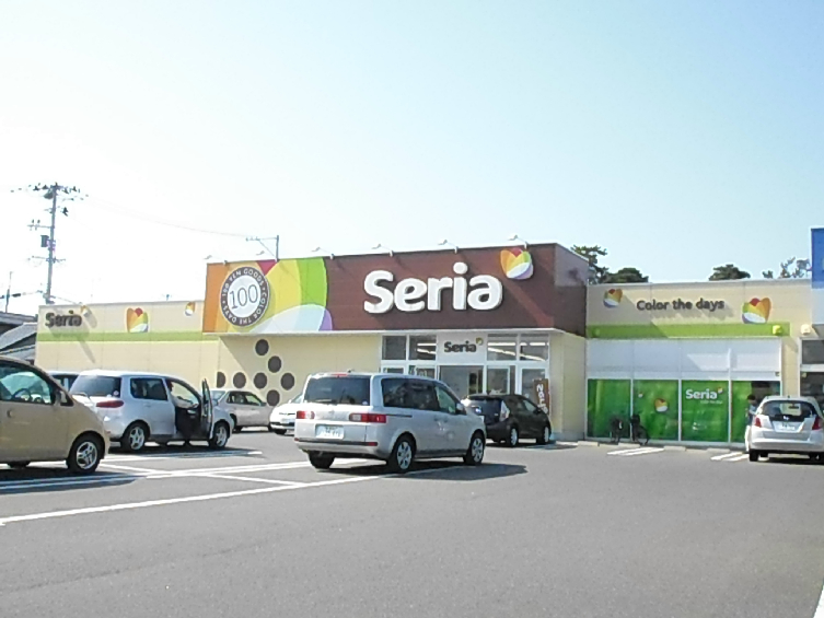 スーパー　セリア 女池店（スーパー）まで401m