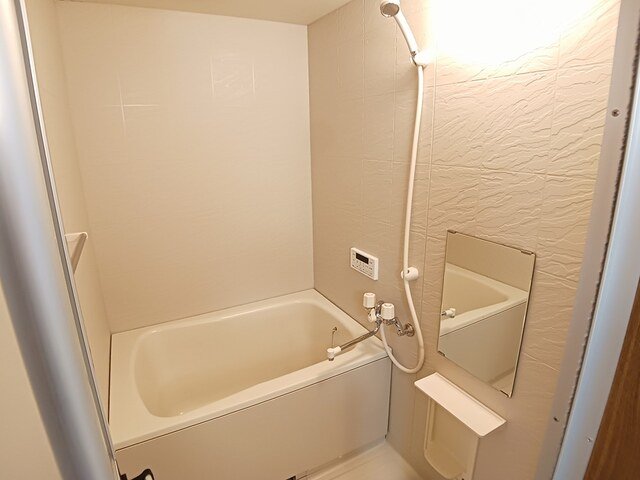 バス・シャワールーム　お風呂です