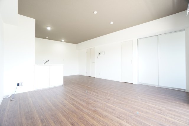 居室・リビング　※同物件・同タイプの写真です。