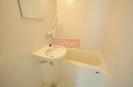 バス・シャワールーム　洗面