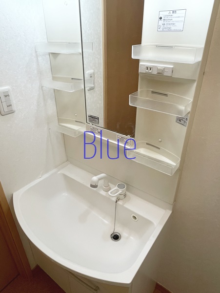 洗面設備　同仕様