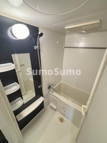 バス・シャワールーム　お風呂で日々の疲れを落としましょう