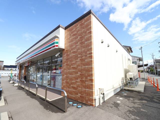 コンビニ　セブン－イレブン富山磯部町店（コンビニ）まで651m