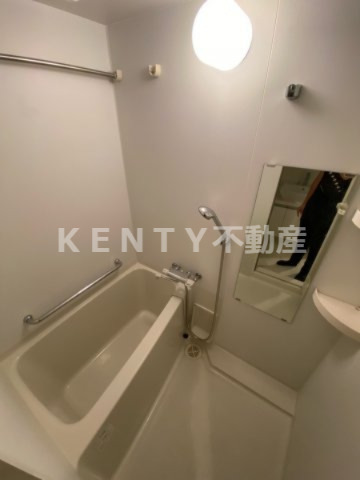 バス・シャワールーム　きれいなお風呂です