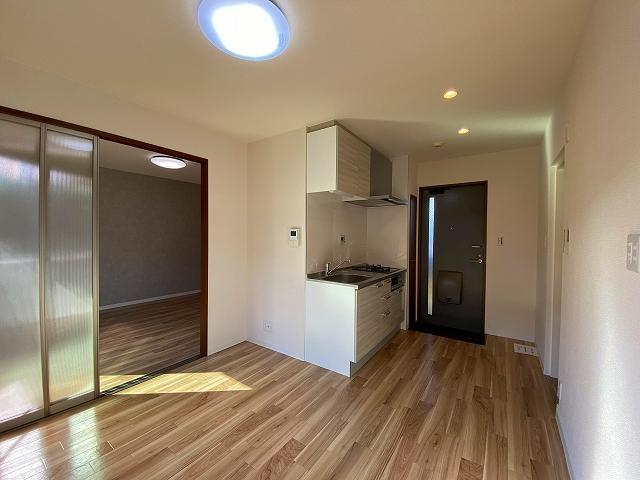 居室・リビング　★綺麗にリフォームされています★