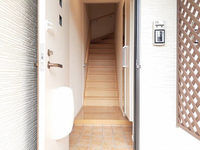 玄関　収納もある玄関です