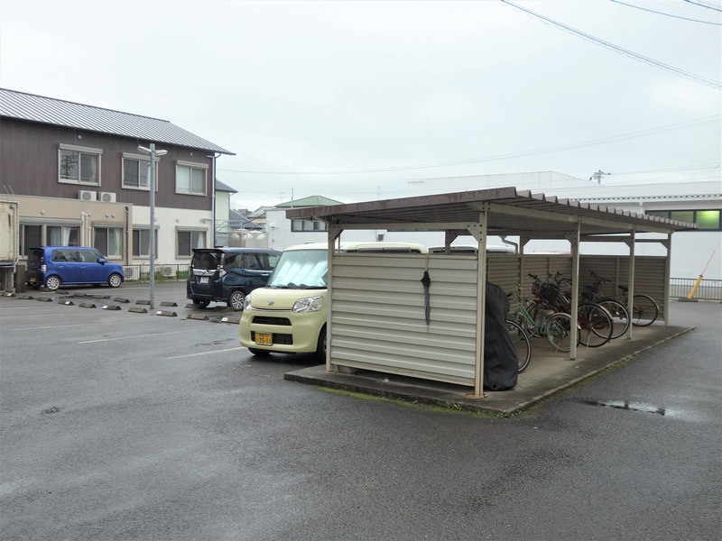 駐車場　駐輪場、駐車場
