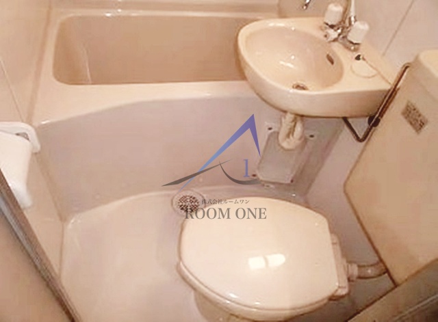 バス・シャワールーム　お風呂です。