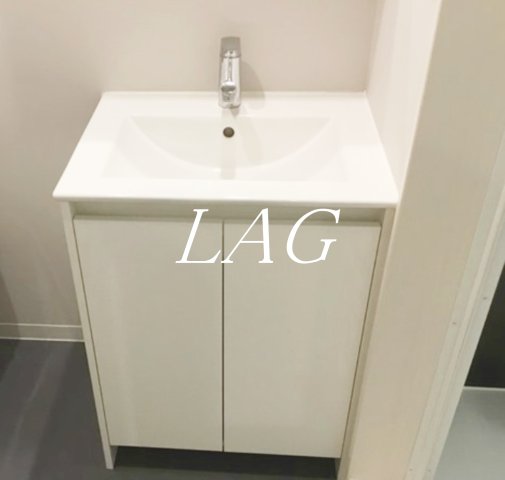 洗面設備　独立洗面台です。