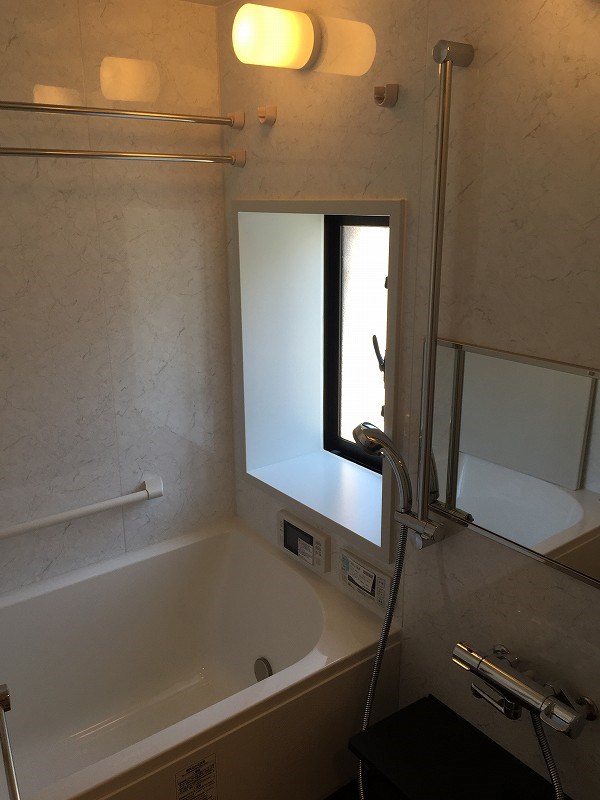 バス・シャワールーム