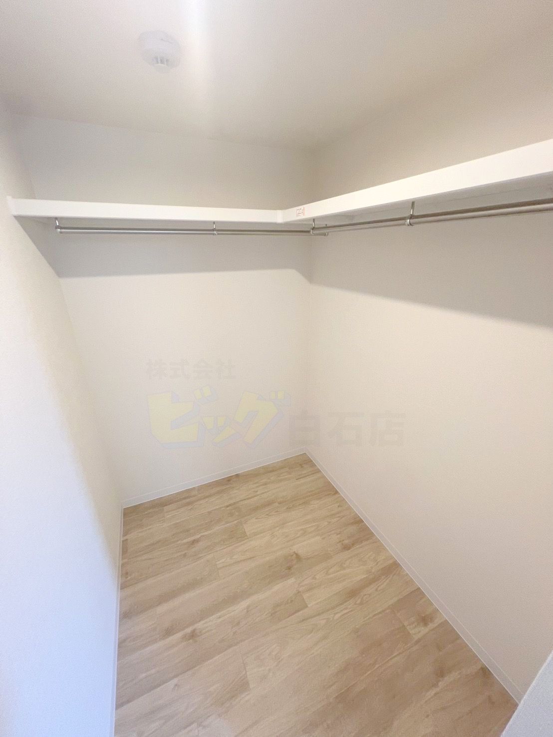 収納　広々ウォークインクローゼット完備しています♪