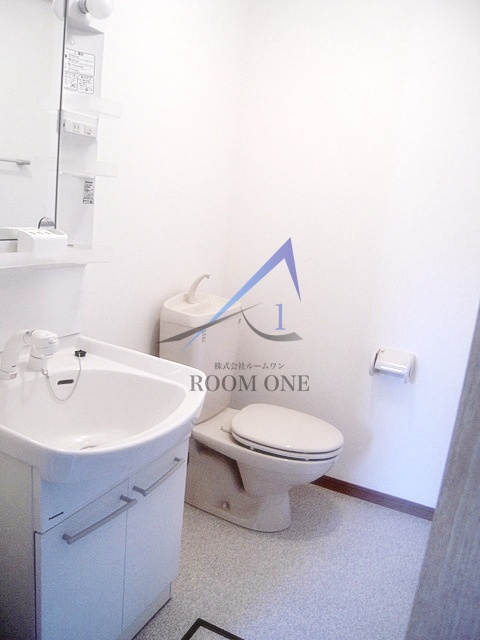 洗面設備　独立洗面台です。