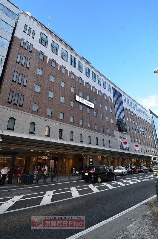 ショッピングセンター　大丸京都店（ショッピングセンター）まで245m