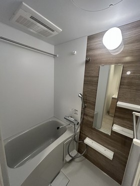 バス・シャワールーム　風呂