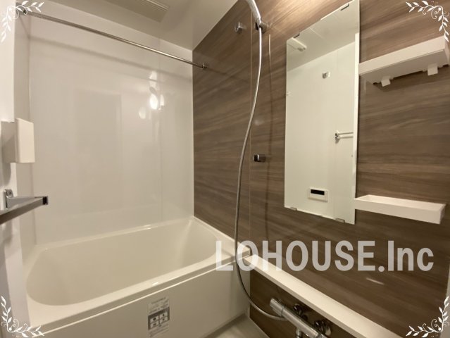 バス・シャワールーム