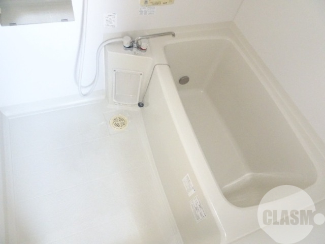 バス・シャワールーム　浴室乾燥機＆追い焚き機能付きバス♪