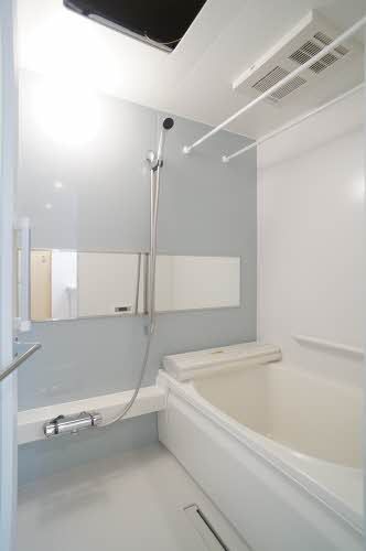 バス・シャワールーム　浴室